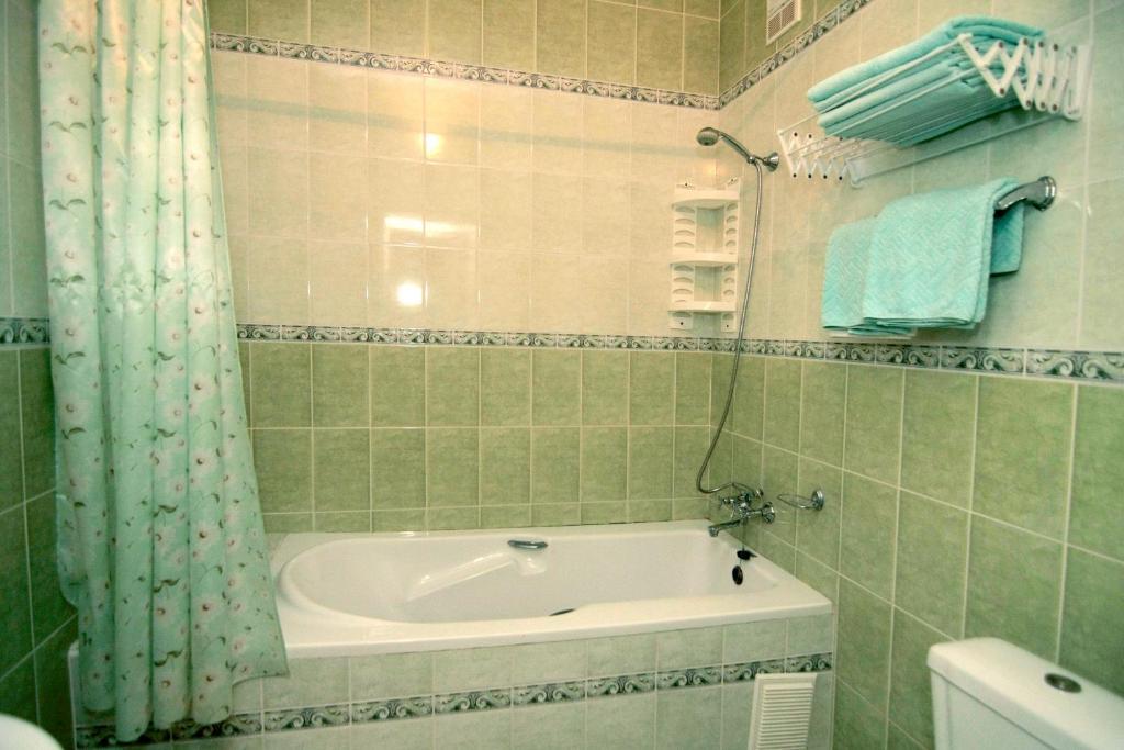 Admiral Hotel Skadovsʼk 部屋 写真