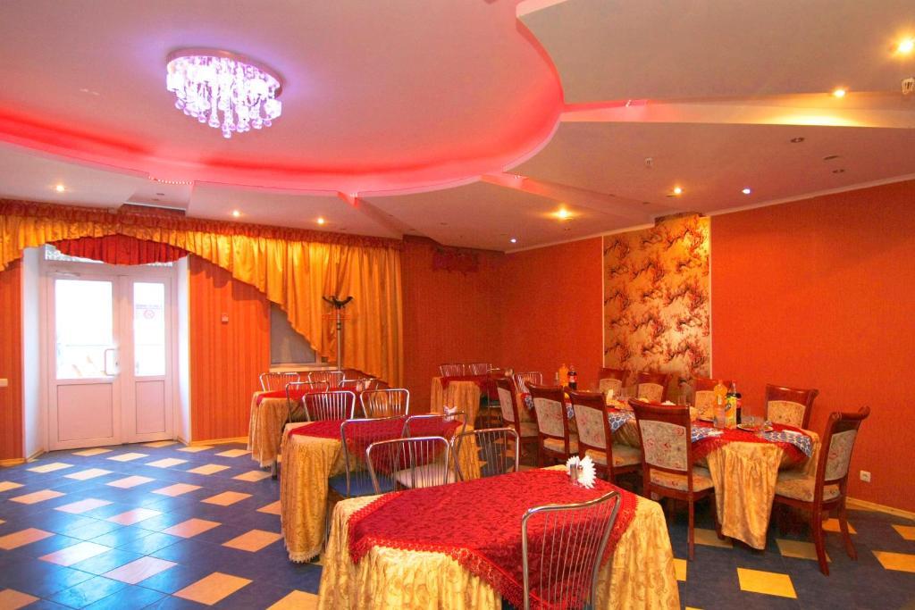 Admiral Hotel Skadovsʼk エクステリア 写真