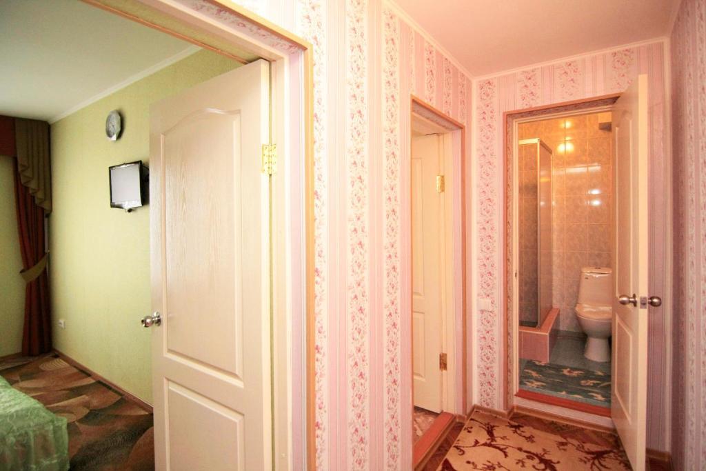 Admiral Hotel Skadovsʼk エクステリア 写真