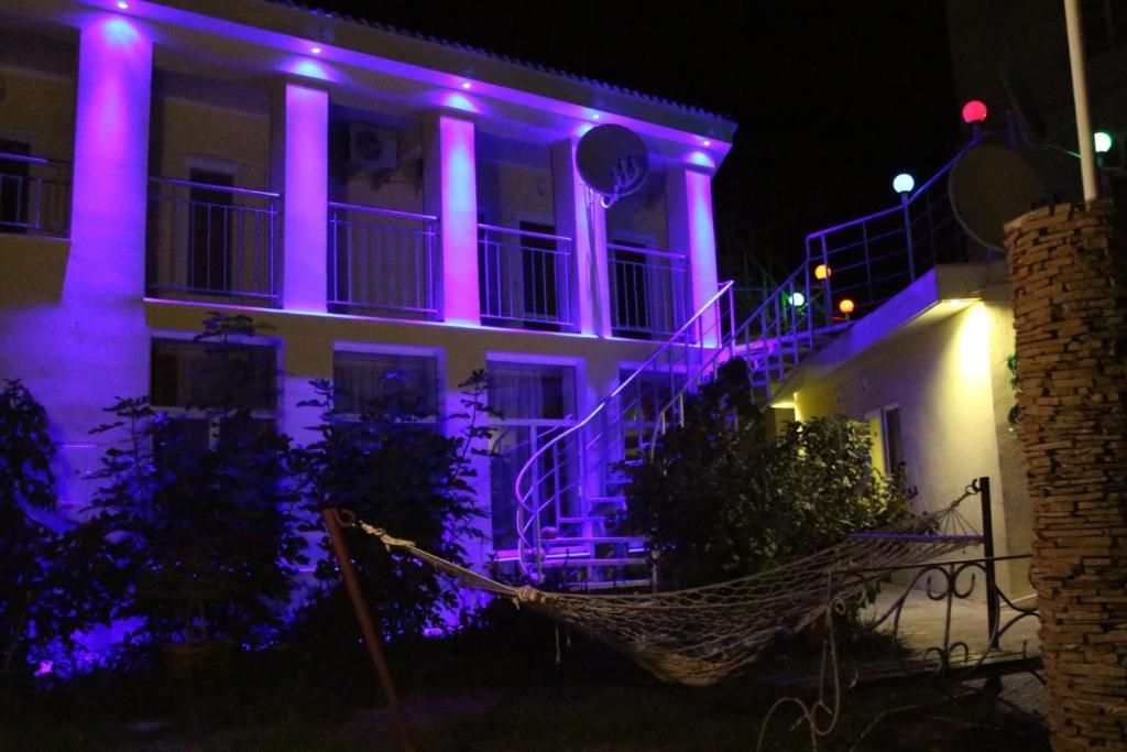 Admiral Hotel Skadovsʼk エクステリア 写真